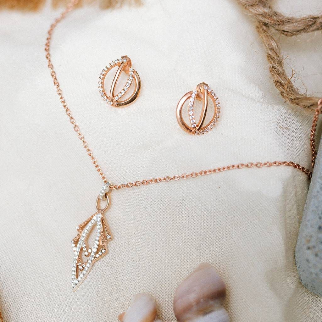 Dual tone jewelry